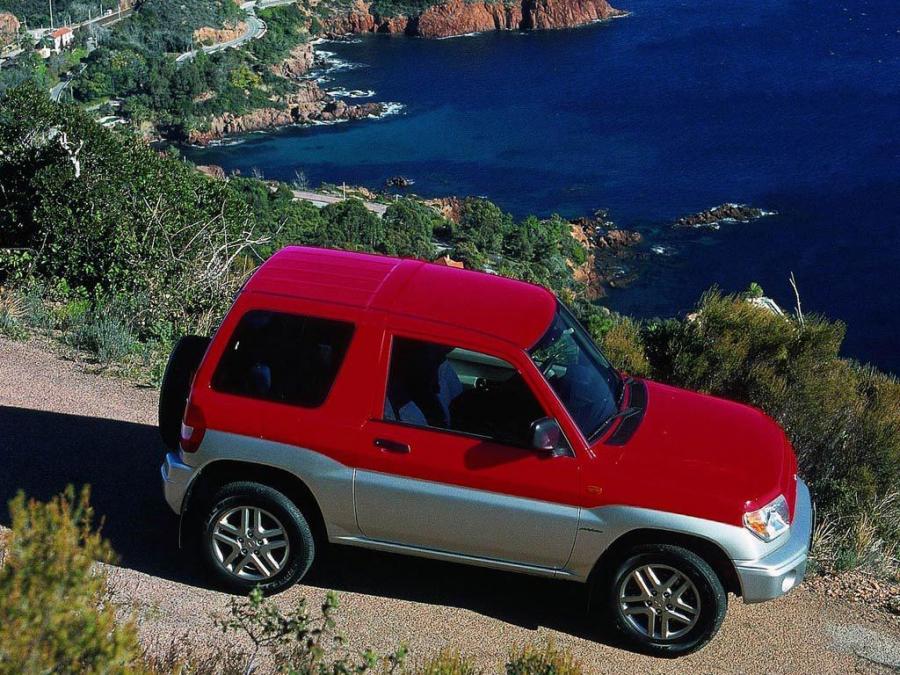  Mitsubishi Pajero Pinin 3-Door 1998 года  (фото 9 из 11)